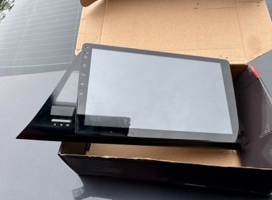 Toyota CHR touch screen