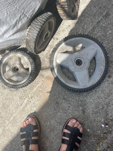 Lawnmower wheels x4