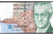 1994 Ireland IR10 James Joyce Banknote Series C. Note issued 25/02/94. Serial number IDJ008828