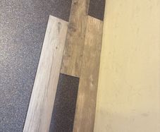 Floor tiles