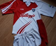 GAA Kelloggs Gaelic Football Kit. Age 7-8