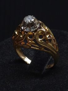 Vintage French 18ct Gold Diamond Ring Eagle Head Hallmark
