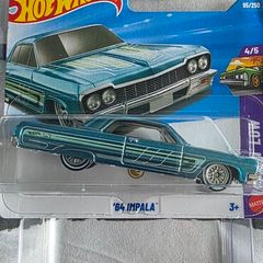 Hot wheels 64 Impala (STH) super treasure hunt