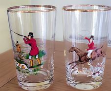 Set of two lemonade glasses with hunting scene
