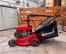 lawnmower