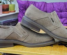 men's shoes