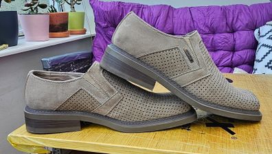 men's shoes