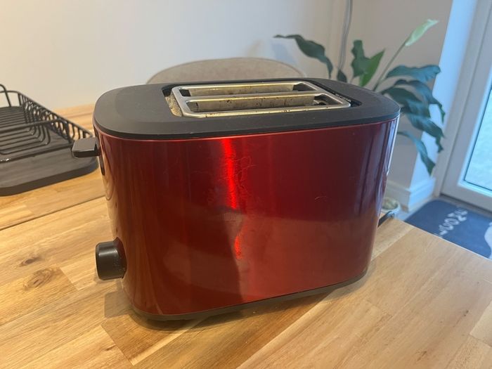 Toaster and Kettle