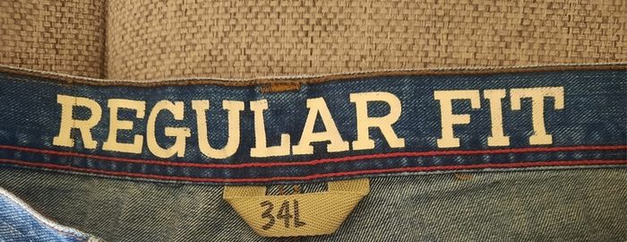 Maine Debenhams denim jeans 34 waist and 30 leg in very good condition with no issues see last two photos for exact measurements FREE STANDARD POSTAGE INCLUDED