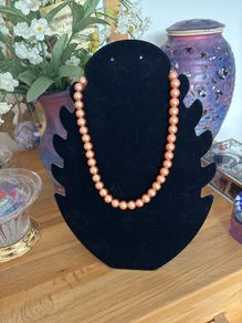 Pearl Necklace - Peach