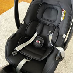 Maxi-Cosi Tinca Car Seat + ISOFIX Base