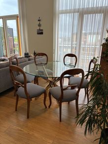 6 Antique Dining Room Chairs