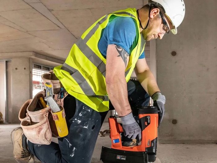 Spit Pulsa 65 / Gas nailer