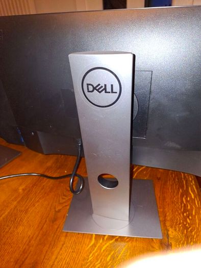 Dell Monitor x2