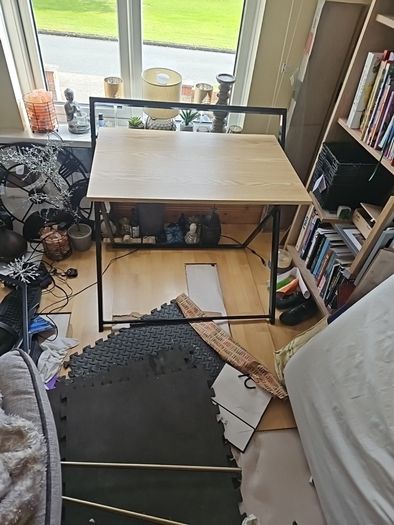 Desk Folding