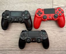 PlayStation 4 Controllers