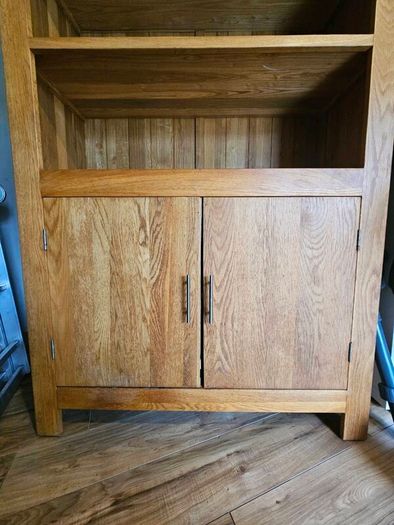 Solid Oak Dresser/  Cabinet