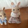 Sylvanian Families Milk Rabbit Family (Calico Critters) - Set of 4 Image 2