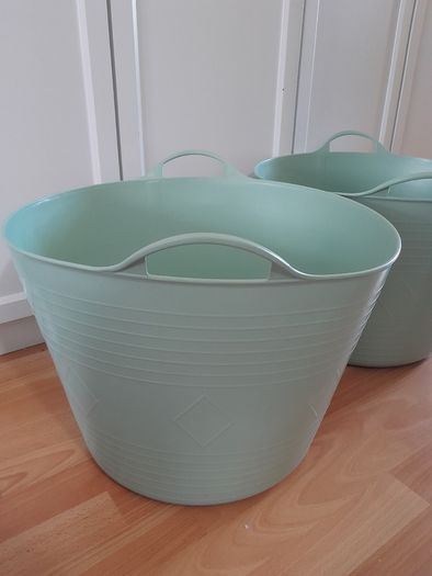 2 x extra large flexible tubs sage green 40l