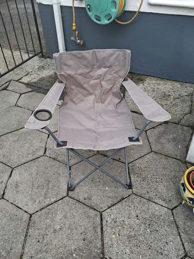 Folding Camping Chair with Cup Holder - Grey