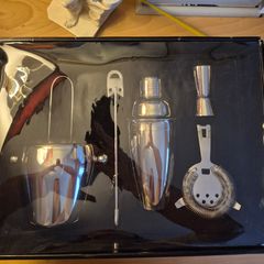 Brown Thomas 6 Piece Cocktail Shaker Set, New