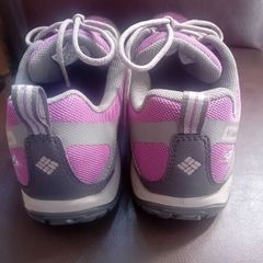 Columbia OutDry Shoes UK 6  Great Condition