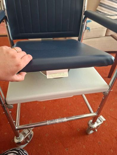 Commode