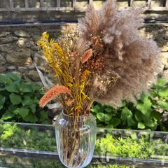 Boho dried flowers bouquet