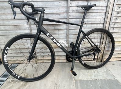 Cube Attain Race Road Bike Black/White 58cm