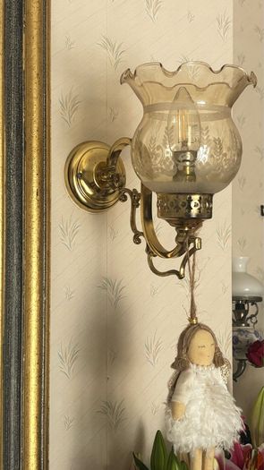 Light fittings