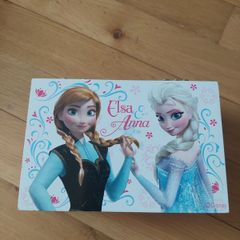 Frozen jewellery box
