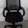 Black Ergonomic Mesh Office Swivel Chair Image 6