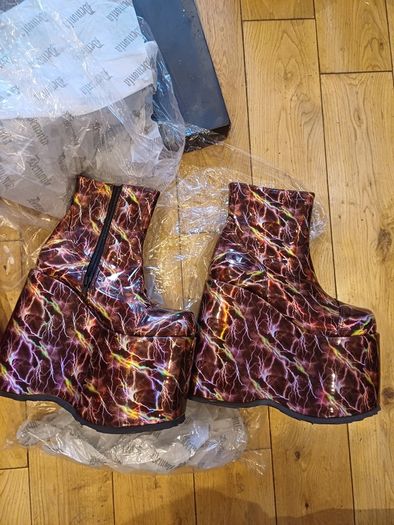 Demonia Platform Boot Size 7 Never worn Burgundy Holographic