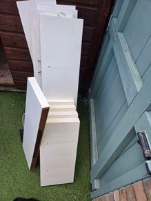 White Shelves 10 Piece Set Living Room  Bedroom  Excellent Condition