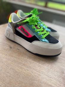 D Franklin Multi print shoes Size 4.5