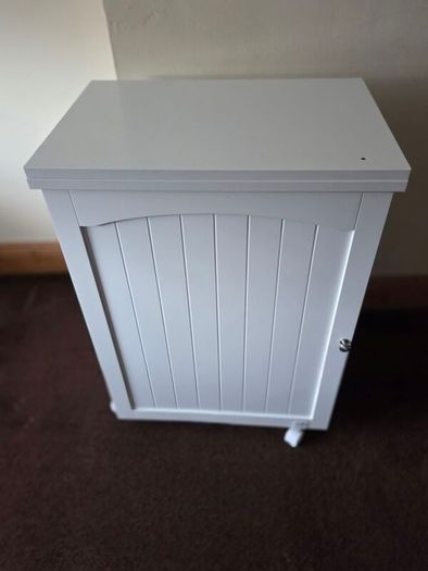 sewing machine cabinet