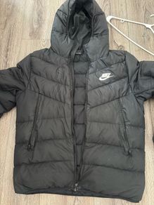 Nike puffer