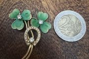 brooch