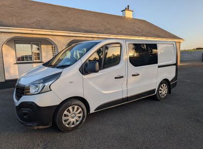 Camper Renault Trafic (converted)