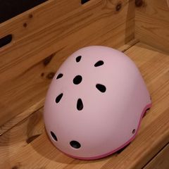 Child pink helmet