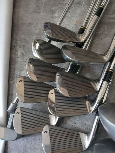 Masters Lady's golf clubs and bag.