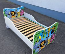 toddler bed