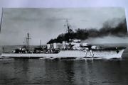 Photograph of a WW2 US Navy Warship