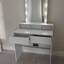Dressing table Image 2