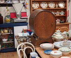 Vintage Barrel-Style Mini Bar Cabinet