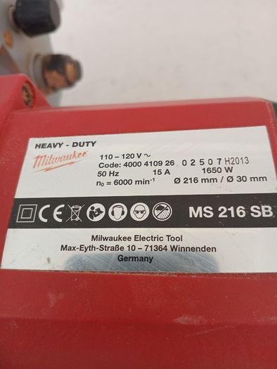 Milwaukee 110v mitre saw