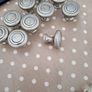 press knobs Image 2