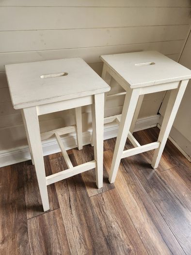 X2 ikea stools