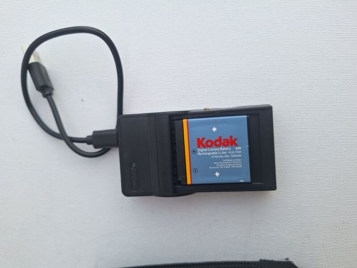 Kodak EasyShare M1063