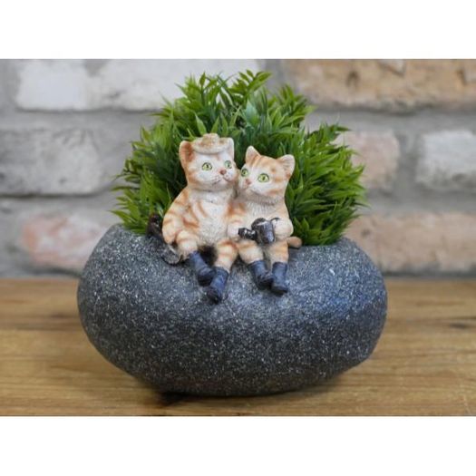 Small Cat Trough D9262